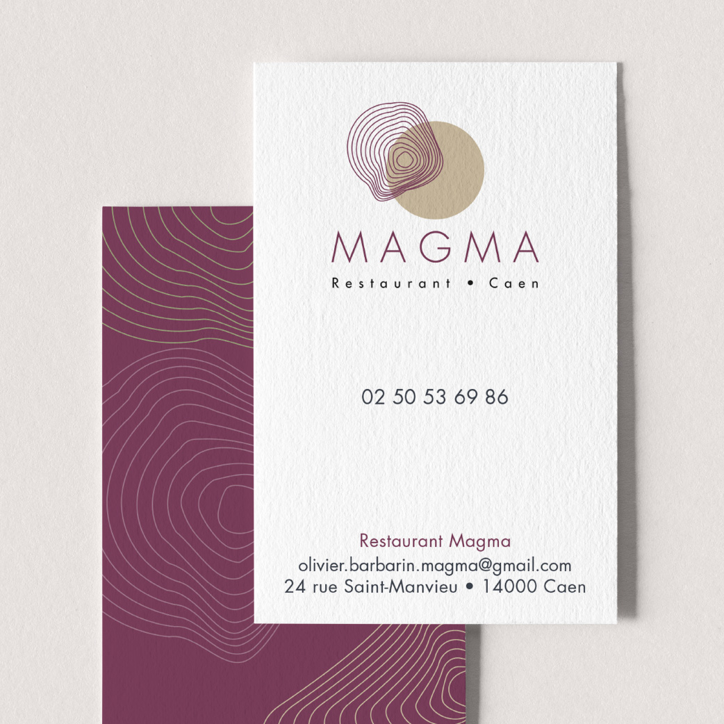 Création d'un logo pour le restaurant Magma à Caen et mise en place de son identité visuelle sur papeterie, carte de restaurant, carte des vins, bon cadeau.